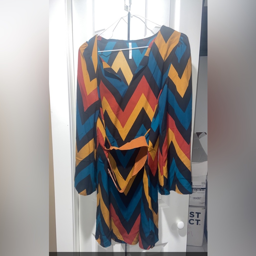 Dress with belt